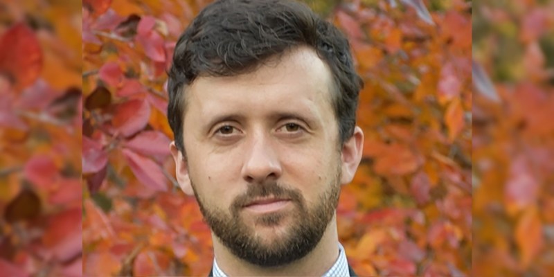 Headshot of Casey Michel