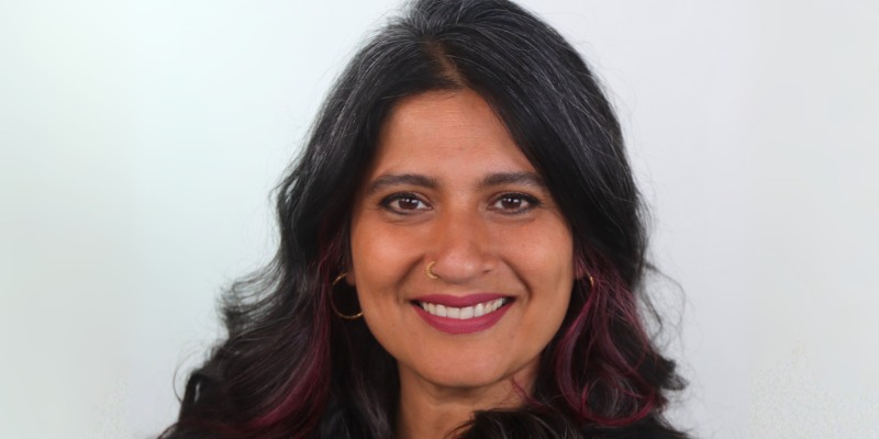 Headshot of Sonali Kolhatkar